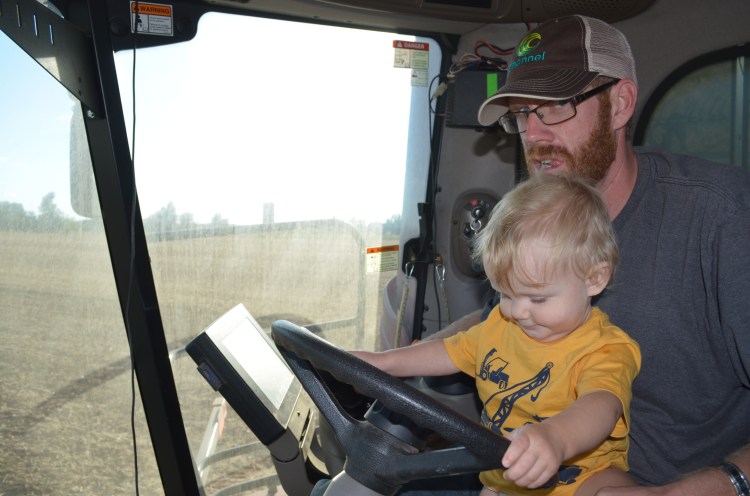 Let me take over, Daddy!